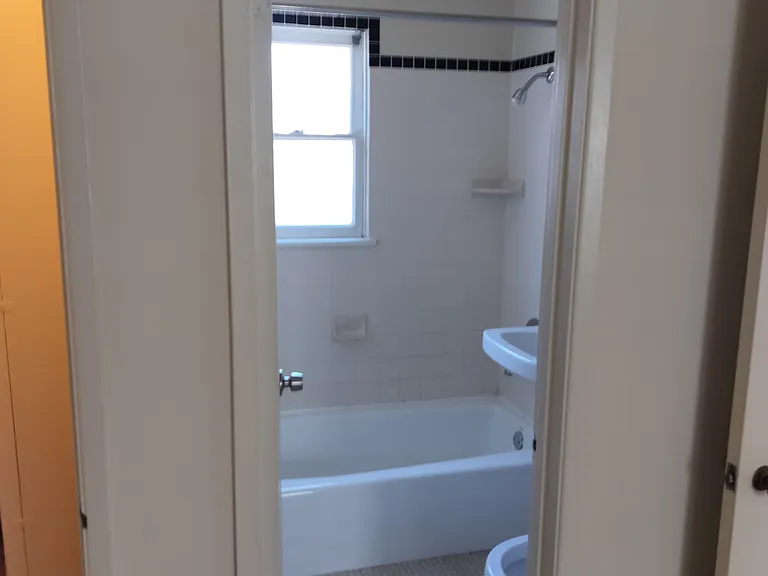 4480 Wilson Ave — Photo 3