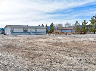 1391 E Pluto St, Pahrump, NV 89048