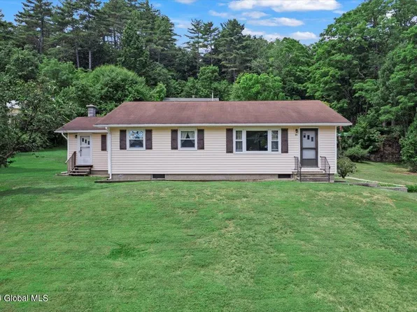 24 Brook Street, Bolton Landing, NY 12814