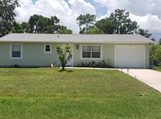 290 SW Airview Ave, Port Saint Lucie, FL 34984
