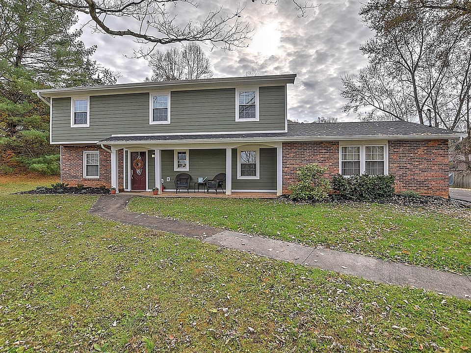 1st image of 3 Sharondale Ct