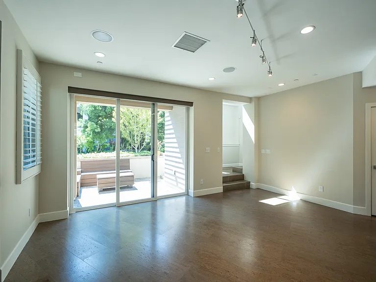 1st Floor - Game/Entertainment Room