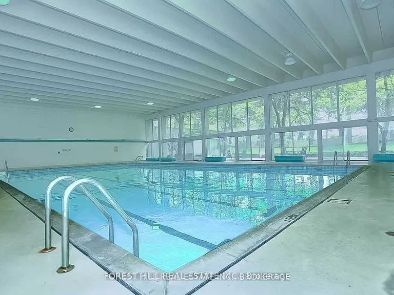 715 Don Mills Rd #1002 — Photo 32