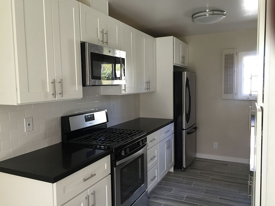 1st image of 10942 Sweet Oak St