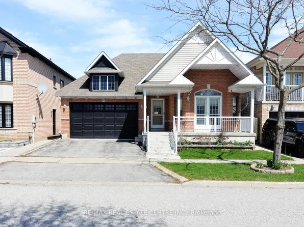 10 Sheldon Dr #Basement, Ajax, ON L1T 4K7