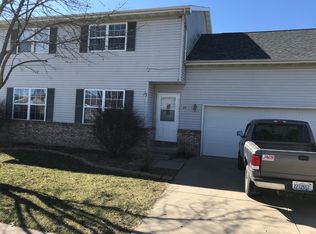24 Dawson Cir #B, Riverton, IL 62561