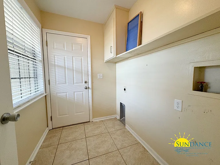 321 Biscayne Ln — Photo 21