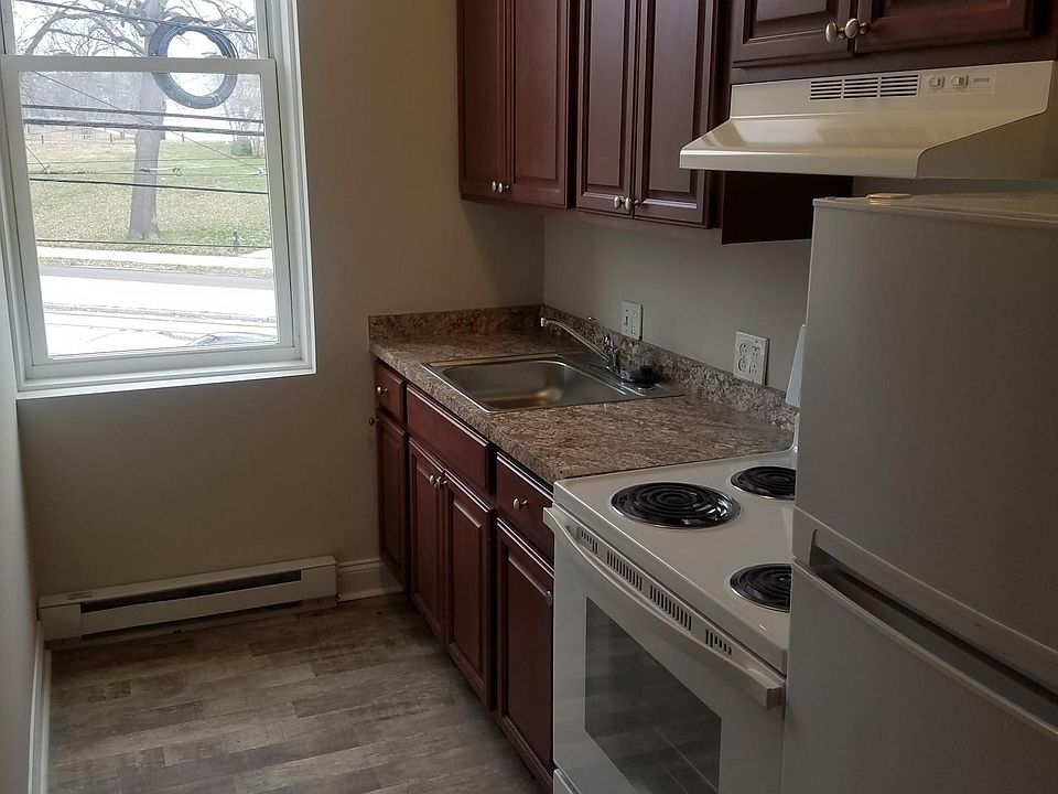 1st image of 3962 W Girard Ave #203
