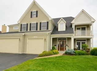 N635 Morrill Dr, Geneva, IL 60134