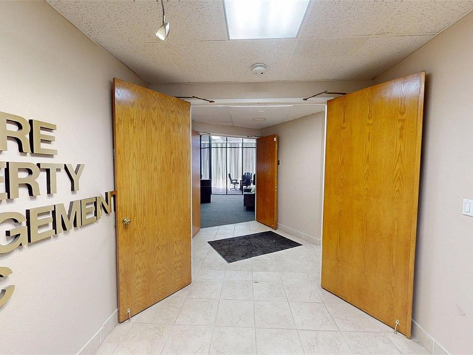 1st image of 411 Lakewood Circle