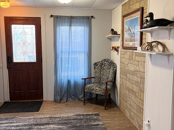 2nd image of 2223 290th St
