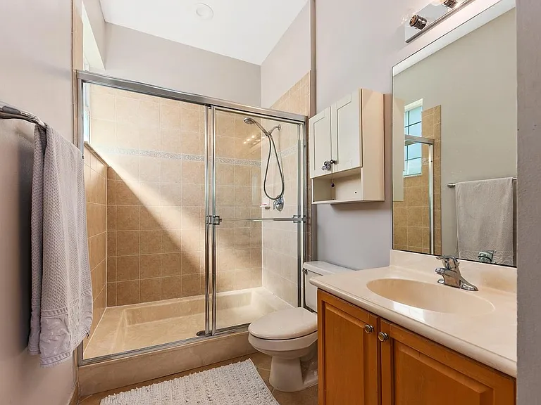 4321 Savannah Bay Pl — Photo 13