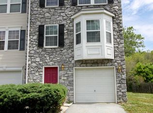 121 Scarboro Dr, Bunker Hill, WV 25413