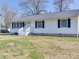 46 Wimbledon Ter, Hampton, VA 23666