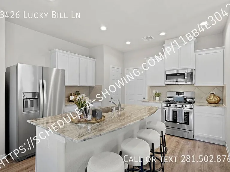 13426 Lucky Bill Ln — Photo 4