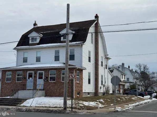 83 W Lincoln Hwy, Penndel, PA 19047