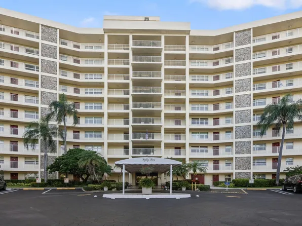 3095 N N Course #1008, Pompano Beach, FL 33069