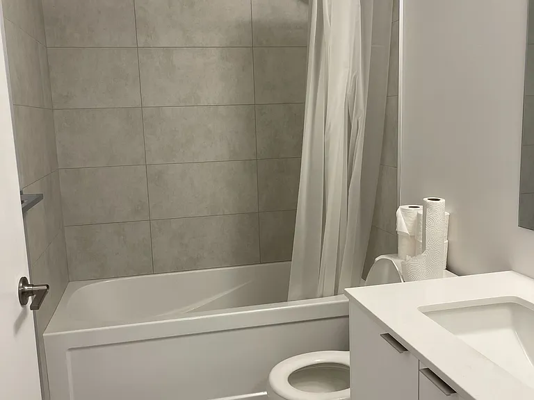 8 Tippett Rd #1010 — Photo 10