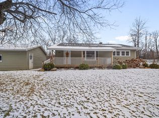 5502 Sherwood Dr, Jackson, MI 49201