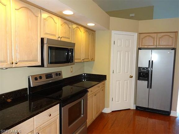 5th image of 2607 SW 52nd Ln