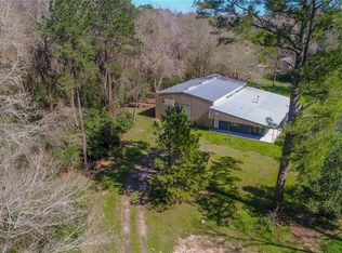 7 Lake Falls Ln, Huntsville, TX 77320
