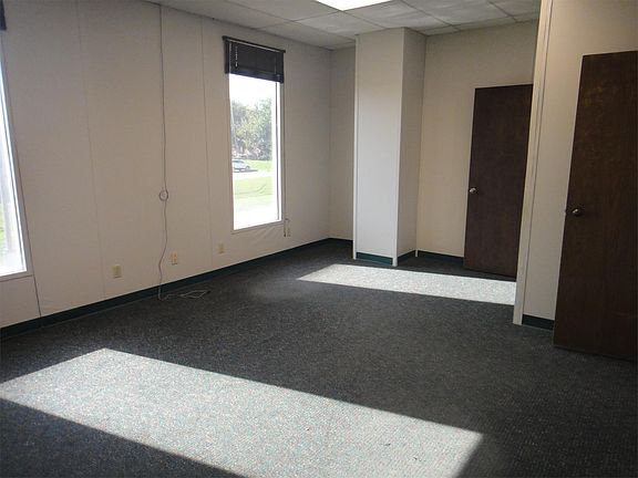 3rd image of 1301 Northwest Hwy Ste 204