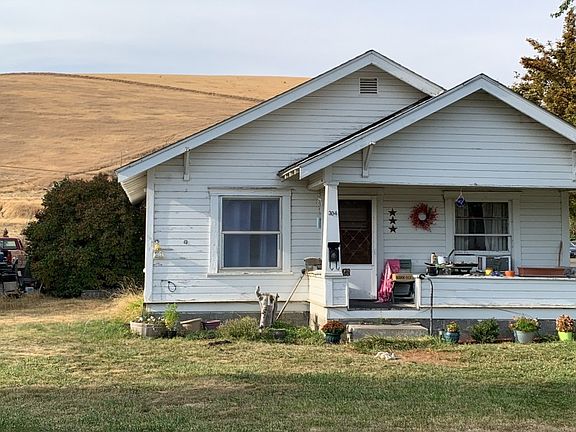 3rd image of 304 W Dayton Ave