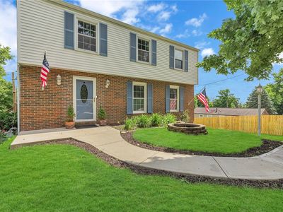 202 Windy Hill Dr, Coraopolis, PA, 15108
