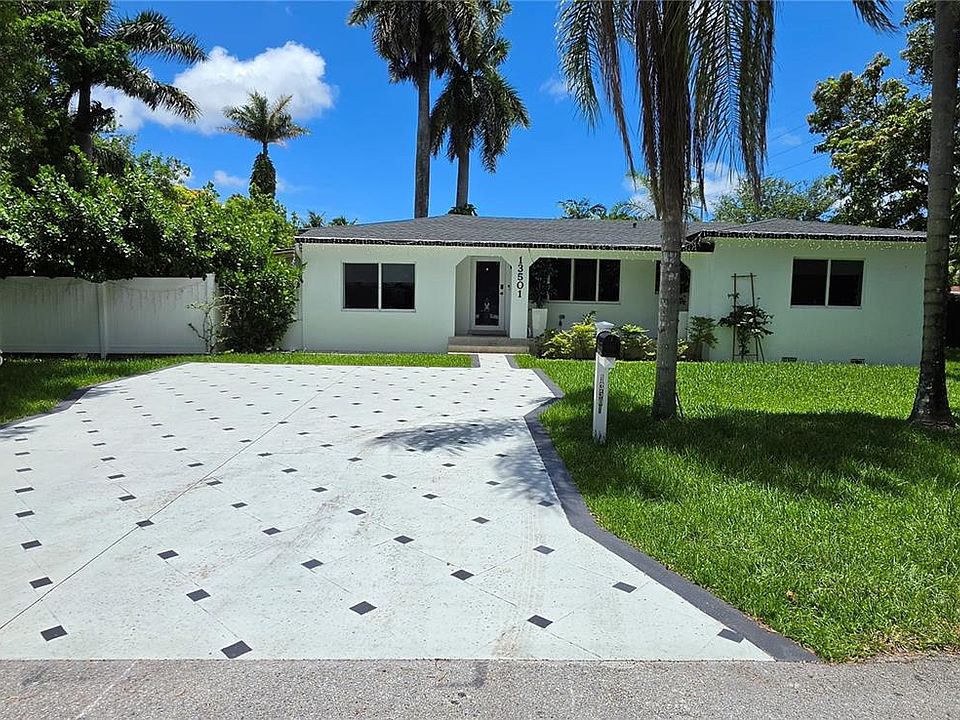 1st image of 13501 NE Miami Ct