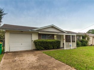 706 Campbell Ln, Denton, TX 76209