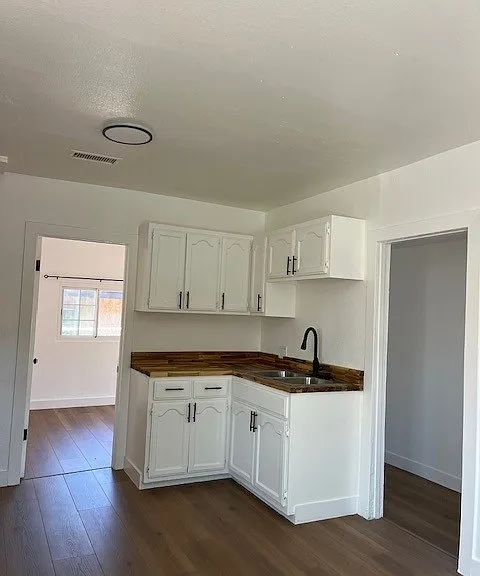 1246 W 96th St — Photo 10