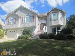 248 Thornberry Cir, Carrollton, GA 30116