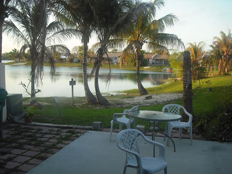 2nd image of 12351 SW 119th Ter
