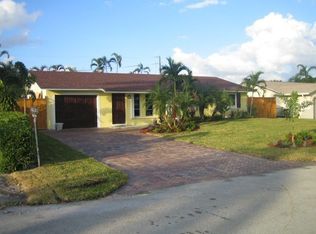 665 Mallard Dr, Delray Beach, FL 33444