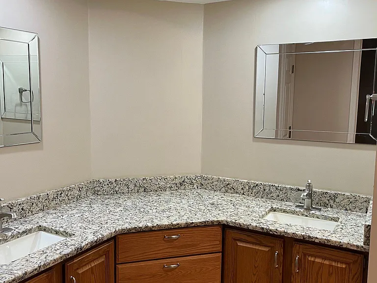 704 Red Oak Dr — Photo 41