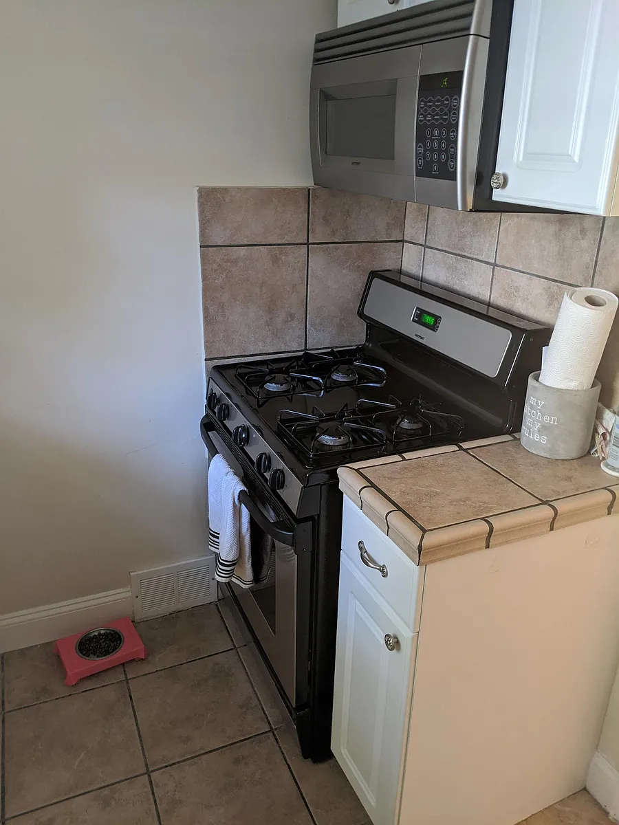 Building Photo - 6810 Meade St #2