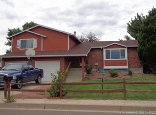 6815 Woodstock St, Colorado Springs, CO 80911
