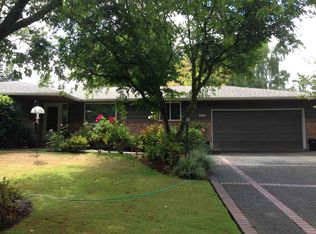10025 44th Ave NE, Seattle, WA 98125