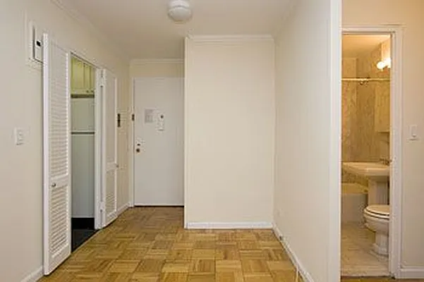Rented by GoodRock Realty | media 10