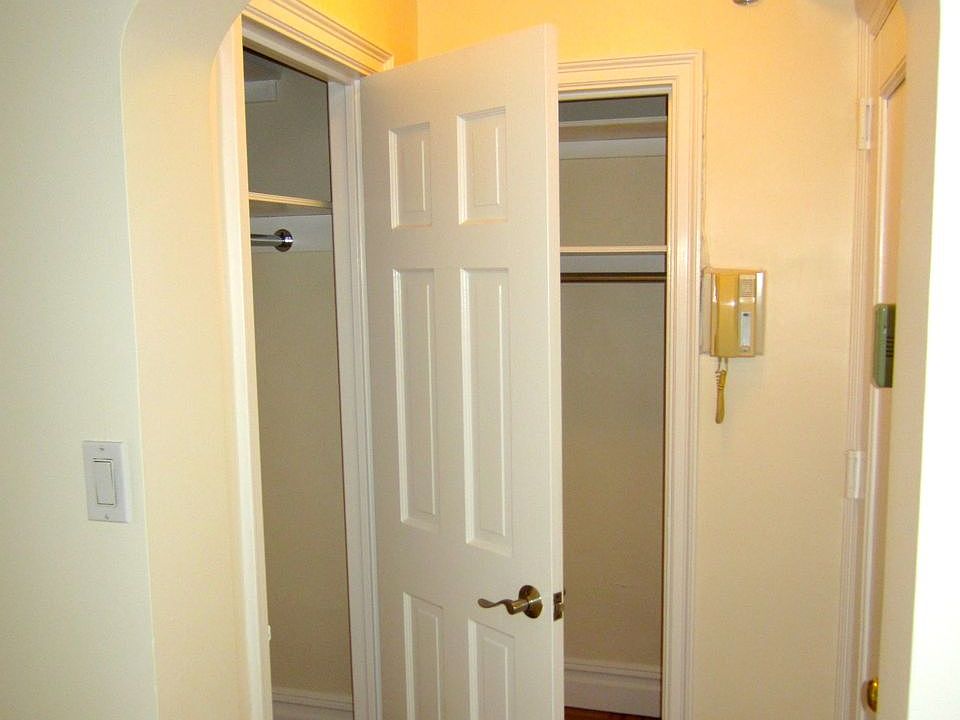 1st image of 95 Christopher St APT 10C