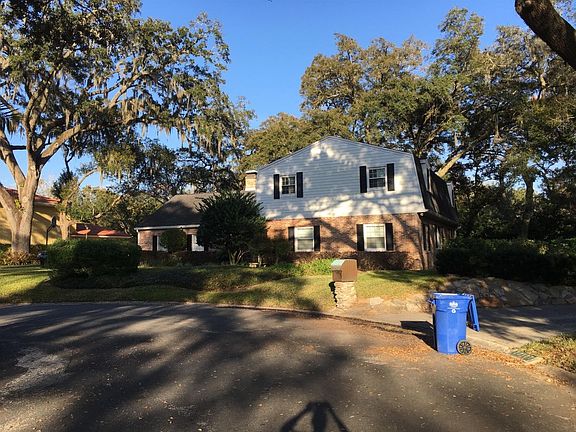 4th image of 10103 Woodsong Way