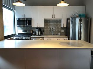 843 W Adams St APT 205, Chicago, IL 60607