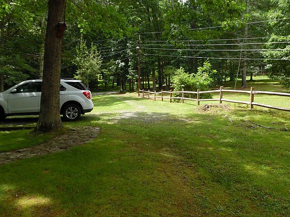 2nd image of 181 Seebert Heights Ln