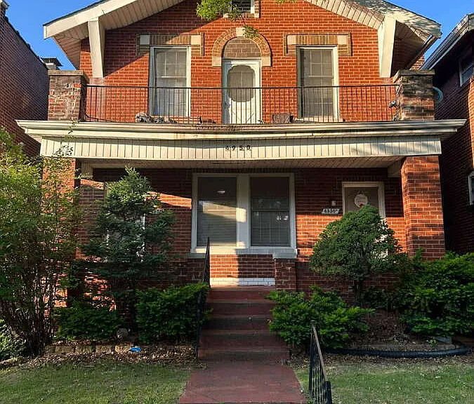 4950 Sutherland Ave #1F — Photo 1