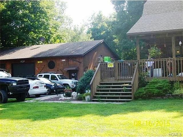 1st image of 56 Edgewater Ln