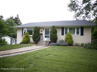 112 Hemlock Dr #L-3, Clarks Summit, PA