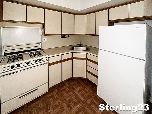 5th image of 2072 Steinway St APT 2F