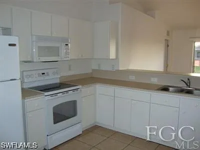 Cape Coral — Photo 3