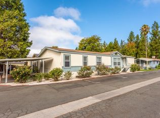 215 Apple Ln, Rohnert Park, CA 94928