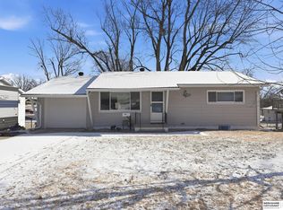 317 N Osage St, Papillion, NE 68046